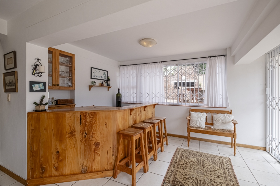 4 Bedroom Property for Sale in Summerstrand Eastern Cape